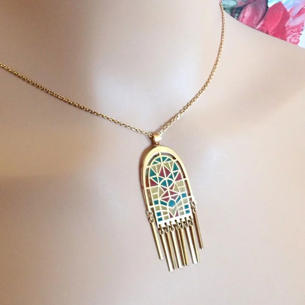Authentic! Mikimoto 18k Yellow Gold Stained Glass Window Pendant Necklace